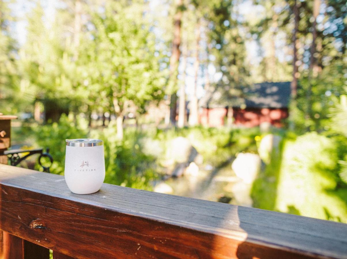 Fivepine Lodge 시스터스 외부 사진