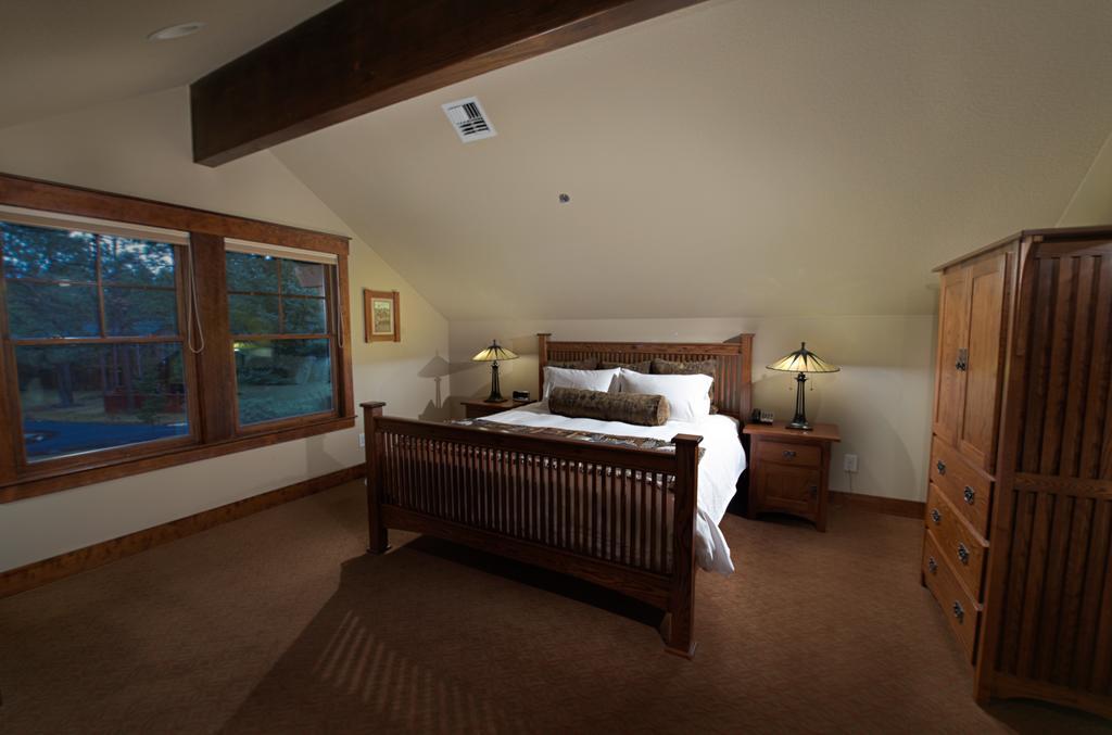 Fivepine Lodge 시스터스 외부 사진