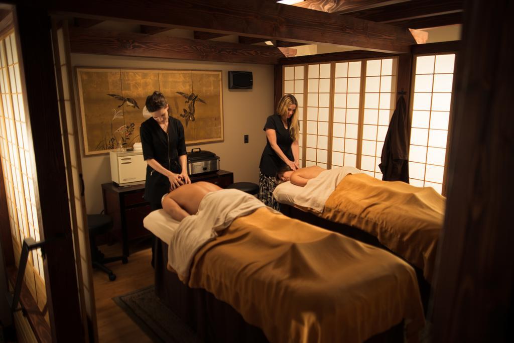 Fivepine Lodge 시스터스 외부 사진
